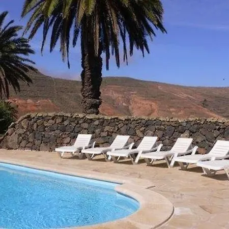 Sleeps 2 Pool Wifi T691456 * 海瑞亚
